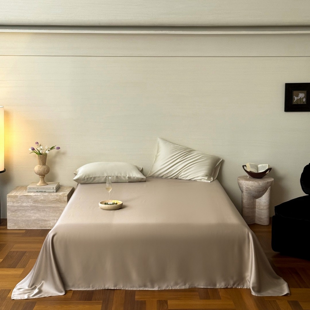 91家纺网 家纺一手货源 找家纺 禾时 2025新款纯色双拼兰精天丝单品系列-单床单 床单单件 芋泥灰