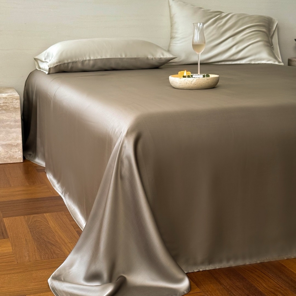 91家纺网 家纺一手货源 找家纺 禾时 2025新款纯色双拼兰精天丝单品系列-单床单 床单单件 冷岩灰