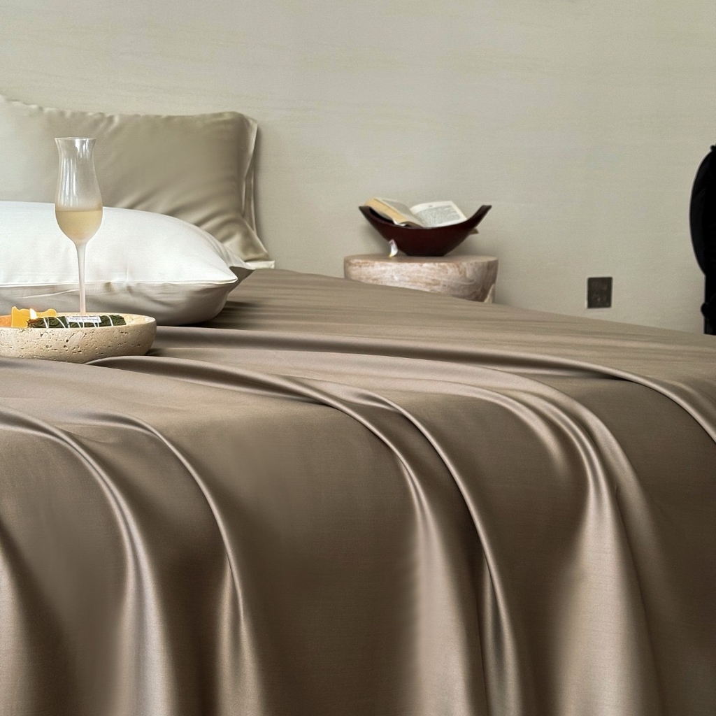 91家纺网 家纺一手货源 找家纺 禾时 2025新款纯色双拼兰精天丝单品系列-单床单 床单单件 冷岩灰