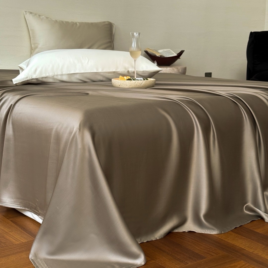 91家纺网 家纺一手货源 找家纺 禾时 2025新款纯色双拼兰精天丝单品系列-单床单 床单单件 冷岩灰