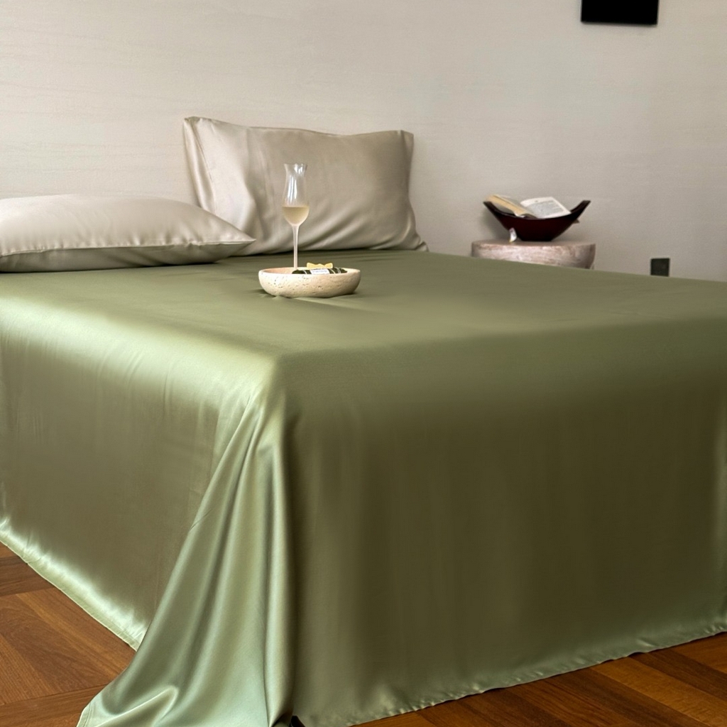 91家纺网 家纺一手货源 找家纺 禾时 2025新款纯色双拼兰精天丝单品系列-单床单 床单单件 欧芹绿