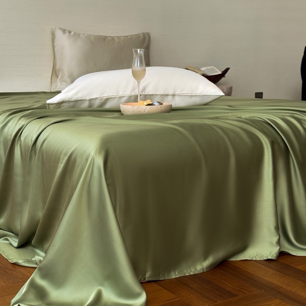 91家纺网 家纺一手货源 找家纺 禾时 2025新款纯色双拼兰精天丝单品系列-单床单 床单单件 欧芹绿