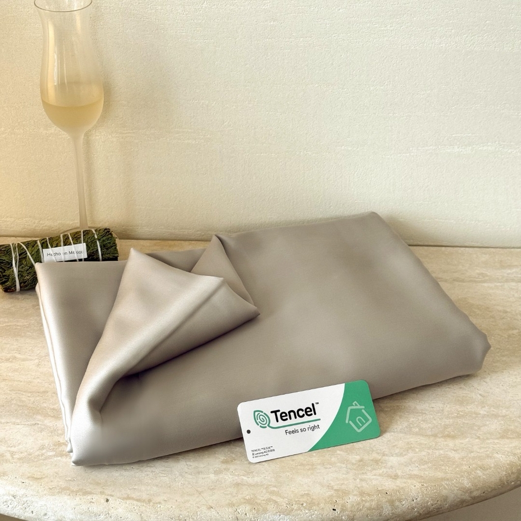 91家纺网 家纺一手货源 找家纺 禾时 2025新款纯色双拼兰精天丝单品系列-单床单 床单单件 霜华银