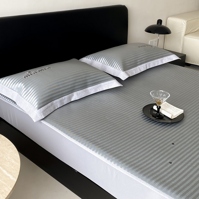 91家纺网 家纺一手货源 找家纺 （总）由有家居 2025新款轻奢7A高精密抗菌可水洗色织提花进口刺绣冰丝凉席-森恋