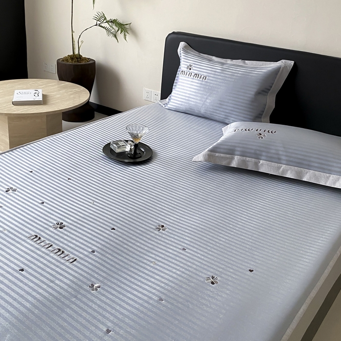 91家纺网 家纺一手货源 找家纺 由有家居 2025新款轻奢7A高精密抗菌可水洗色织提花进口刺绣冰丝凉席-森恋 森恋-蓝