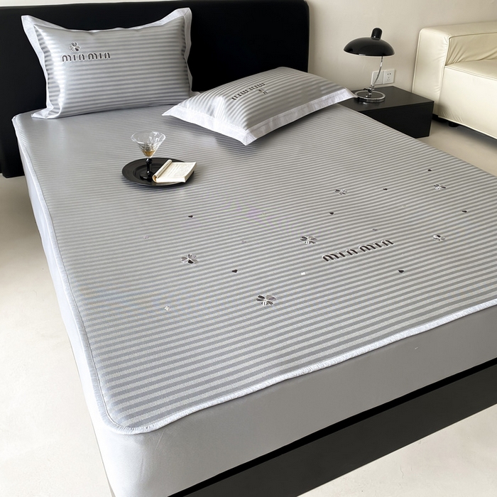 91家纺网 家纺一手货源 找家纺 由有家居 2025新款轻奢7A高精密抗菌可水洗色织提花进口刺绣冰丝凉席-森恋 森恋-咖