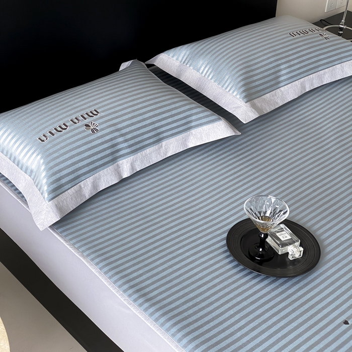 91家纺网 家纺一手货源 找家纺 由有家居 2025新款轻奢7A高精密抗菌可水洗色织提花进口刺绣冰丝凉席-森恋 森恋-绿