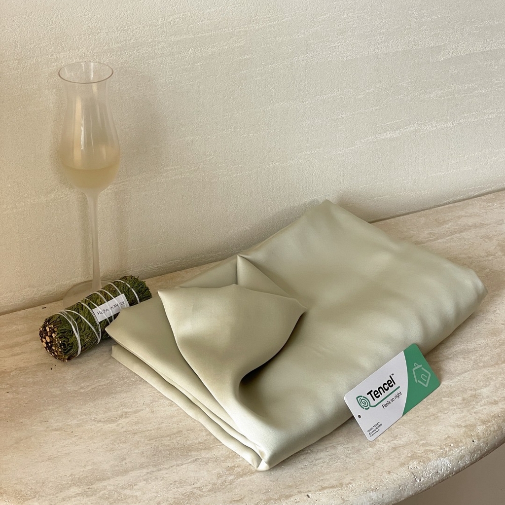 91家纺网 家纺一手货源 找家纺 禾时 2025新款纯色双拼兰精天丝单品系列-单床单 床单单件 烟轻绿