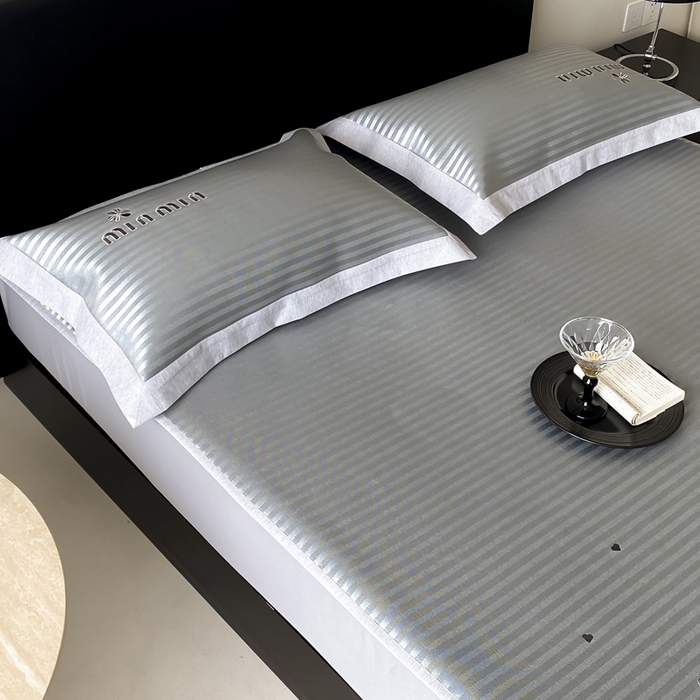 91家纺网 家纺一手货源 找家纺 由有家居 2025新款轻奢7A高精密抗菌可水洗色织提花进口刺绣冰丝凉席-森恋 森恋-灰