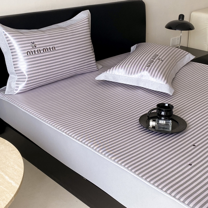 91家纺网 家纺一手货源 找家纺 由有家居 2025新款轻奢7A高精密抗菌可水洗色织提花进口刺绣冰丝凉席-森恋 森恋-粉