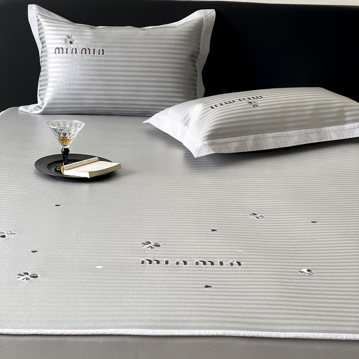 91家纺网 家纺一手货源 找家纺 由有家居 2025新款轻奢7A高精密抗菌可水洗色织提花进口刺绣冰丝凉席-森恋 森恋-咖