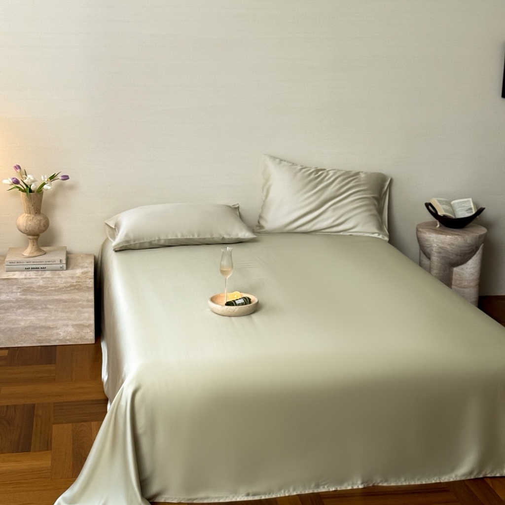 91家纺网 家纺一手货源 找家纺 禾时 2025新款纯色双拼兰精天丝单品系列-单床单 床单单件 烟轻绿