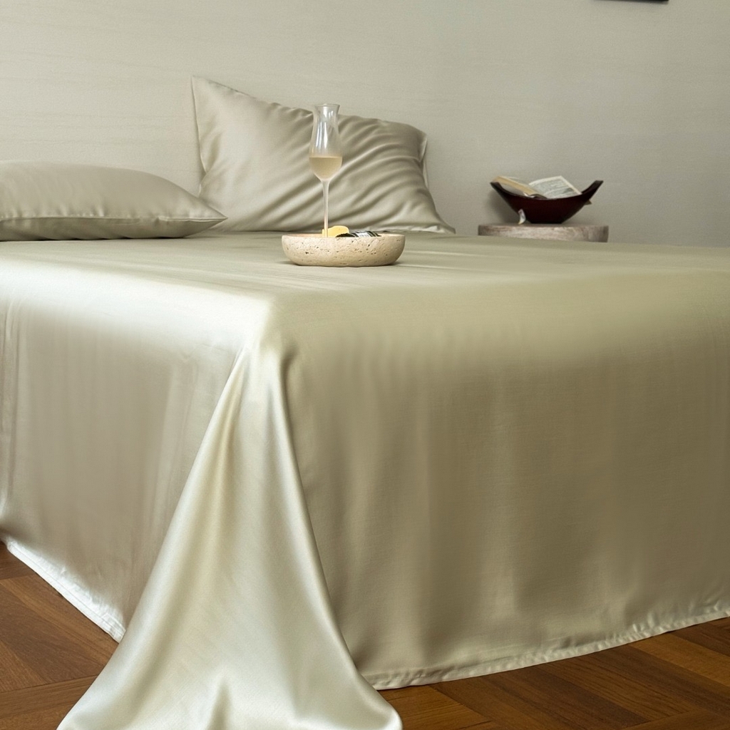 91家纺网 家纺一手货源 找家纺 禾时 2025新款纯色双拼兰精天丝单品系列-单床单 床单单件 烟轻绿