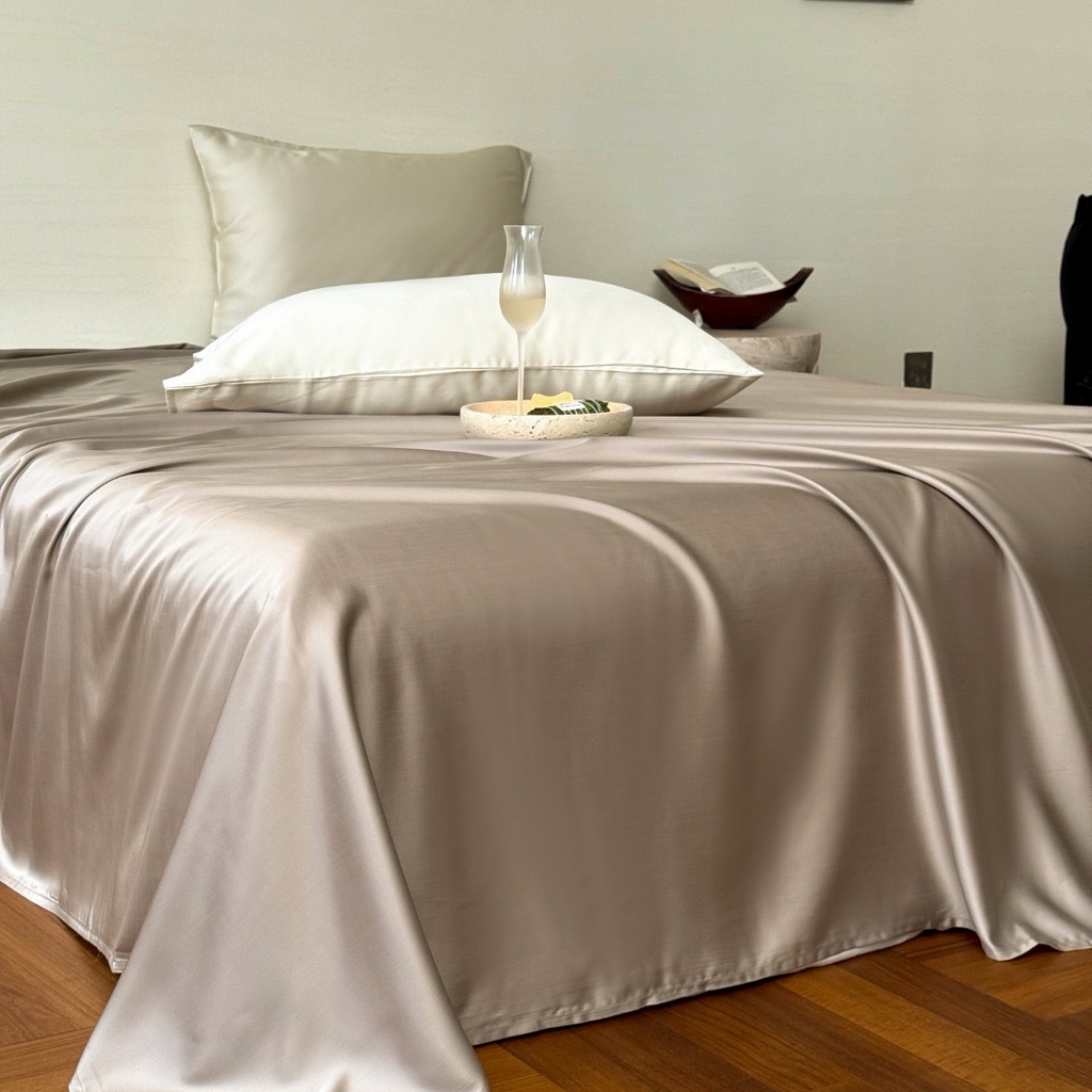 91家纺网 家纺一手货源 找家纺 禾时 2025新款纯色双拼兰精天丝单品系列-单床单 床单单件 岩石灰