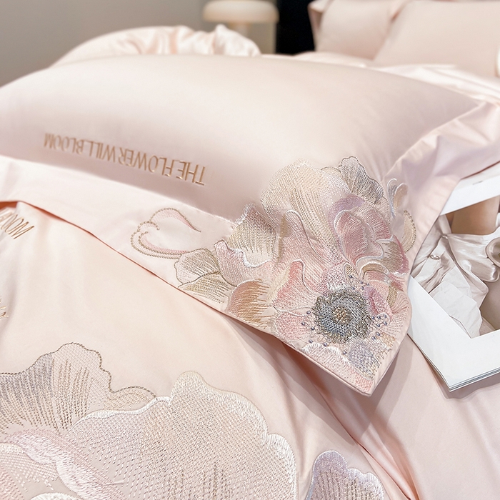 91家纺网 家纺一手货源 找家纺 星蕴家纺 2025新款澳棉纯棉正宗长绒棉刺绣四件套-绽放 绽放 西柚粉