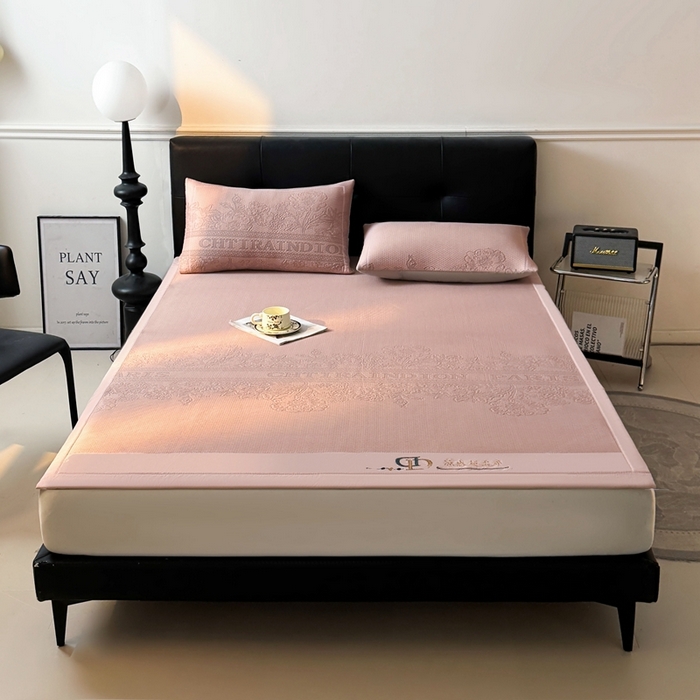 91家纺网 家纺一手货源 找家纺 （总）怡源梦 2025新款A类高分子凉感席席子-巴黎世家系列