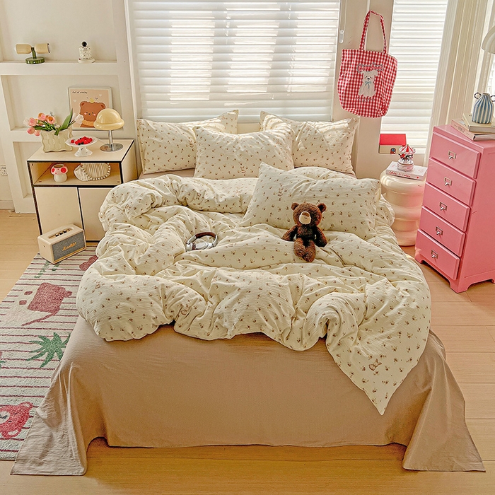 91家纺网 家纺一手货源 找家纺 名品家纺 2025新款云感皱皱双层纱四件套 晴天