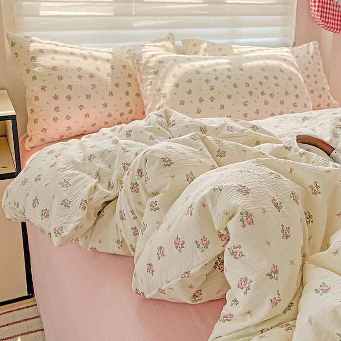 91家纺网 家纺一手货源 找家纺 名品家纺 2025新款云感皱皱双层纱四件套 甜甜心事