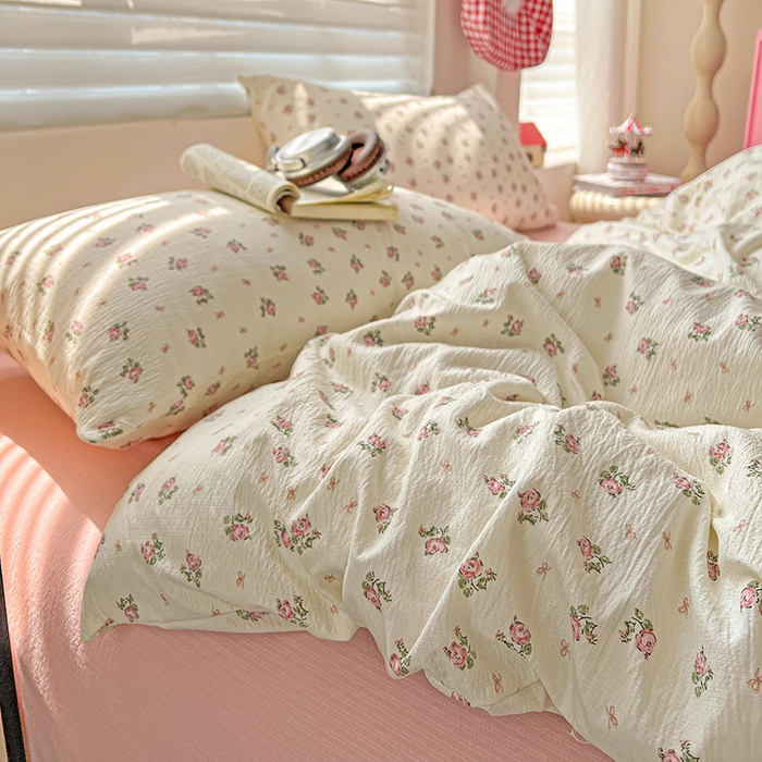 91家纺网 家纺一手货源 找家纺 名品家纺 2025新款云感皱皱双层纱四件套 甜甜心事