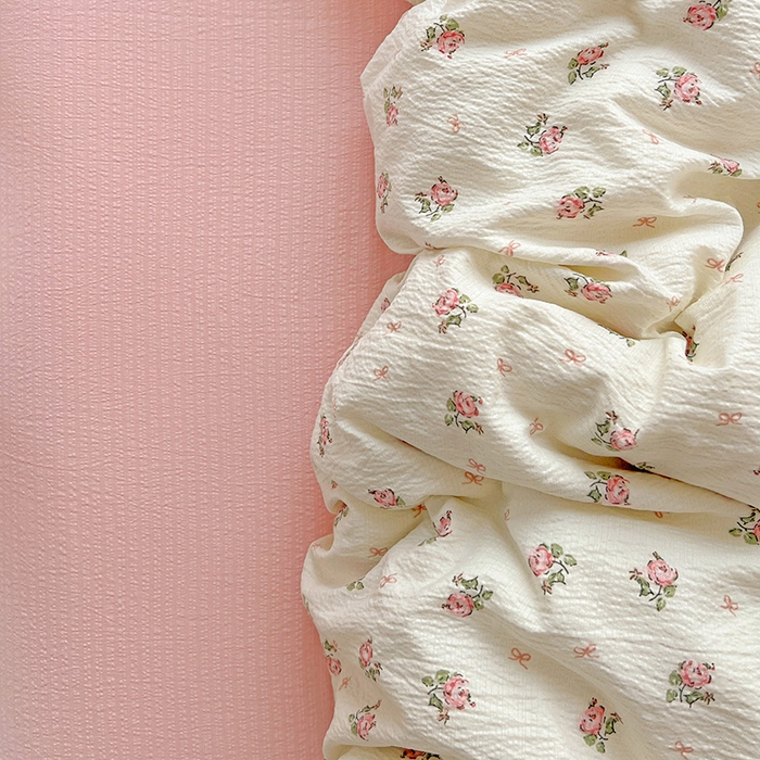 91家纺网 家纺一手货源 找家纺 名品家纺 2025新款云感皱皱双层纱四件套 甜甜心事