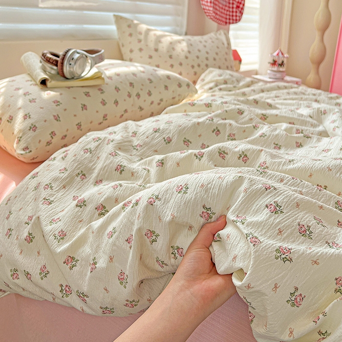 91家纺网 家纺一手货源 找家纺 名品家纺 2025新款云感皱皱双层纱四件套 甜甜心事