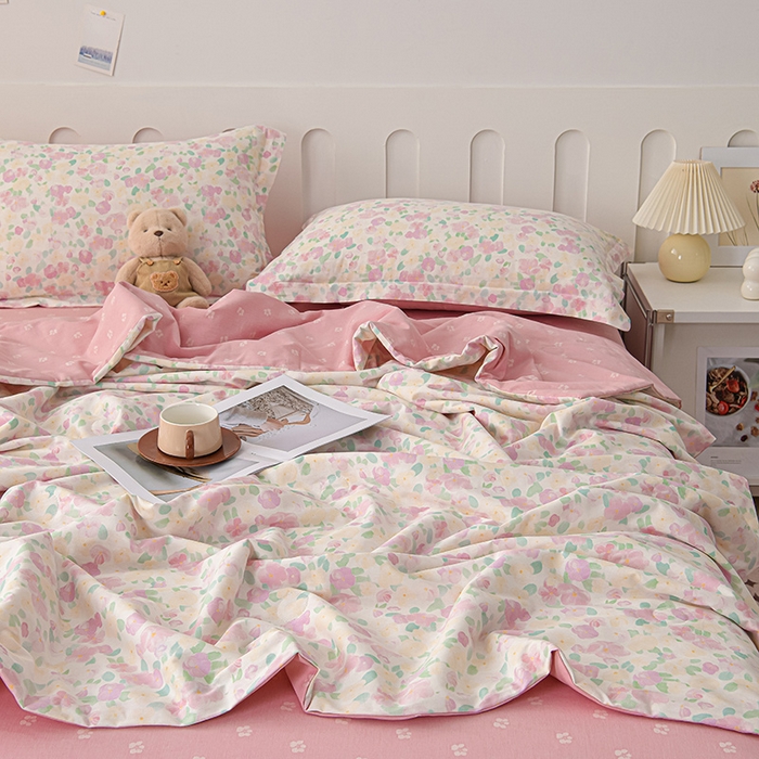 91家纺网 家纺一手货源 找家纺 绘萱家居 2025新款 100%全棉纯棉印花夏被四件套【 花型持续更新】 X花夏