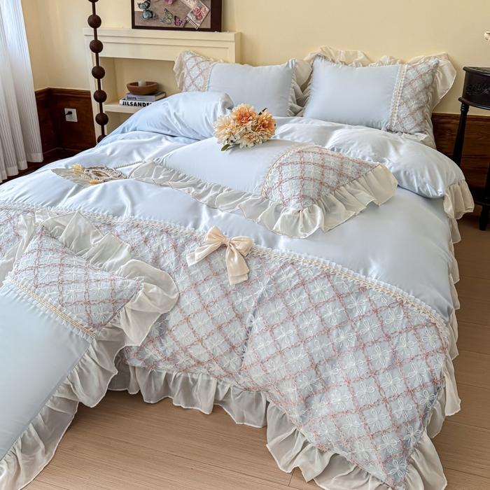 凯美家居 2025新款水洗真丝蕾丝刺绣四件套 爱丽莎 浅蓝