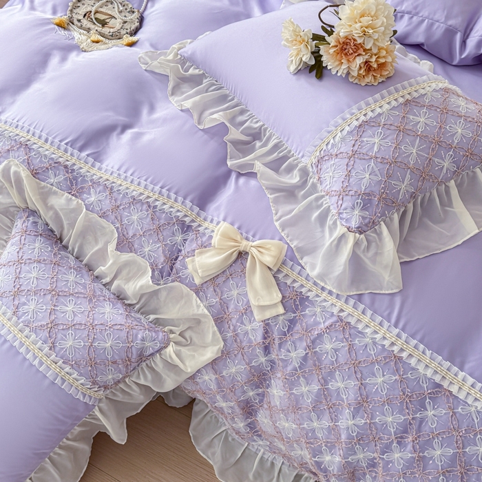 91家纺网 家纺一手货源 找家纺 凯美家居 2025新款水洗真丝蕾丝刺绣四件套 爱丽莎 浅紫