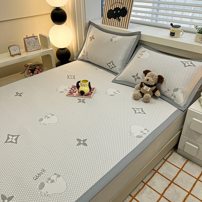 91家纺网 家纺一手货源 找家纺 佰亿莱 2025春夏新款卡皮巴拉豆豆凉席席子 卡皮巴拉-灰色 床席