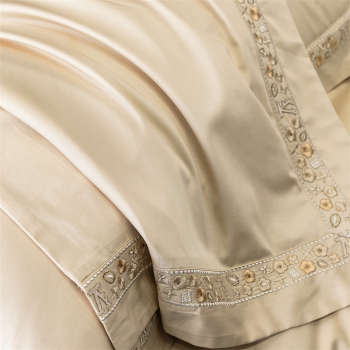 91家纺网 家纺一手货源 找家纺 保罗圣迪奥 2025新款全棉长绒棉纯棉刺绣四件套--缇梵 缇梵-香槟金