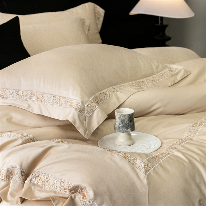 91家纺网 家纺一手货源 找家纺 保罗圣迪奥 2025新款全棉长绒棉纯棉刺绣四件套--缇梵 缇梵-香槟金