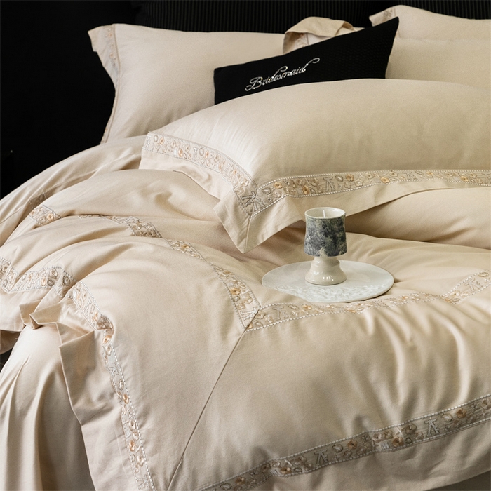 91家纺网 家纺一手货源 找家纺 保罗圣迪奥 2025新款全棉长绒棉纯棉刺绣四件套--缇梵 缇梵-香槟金