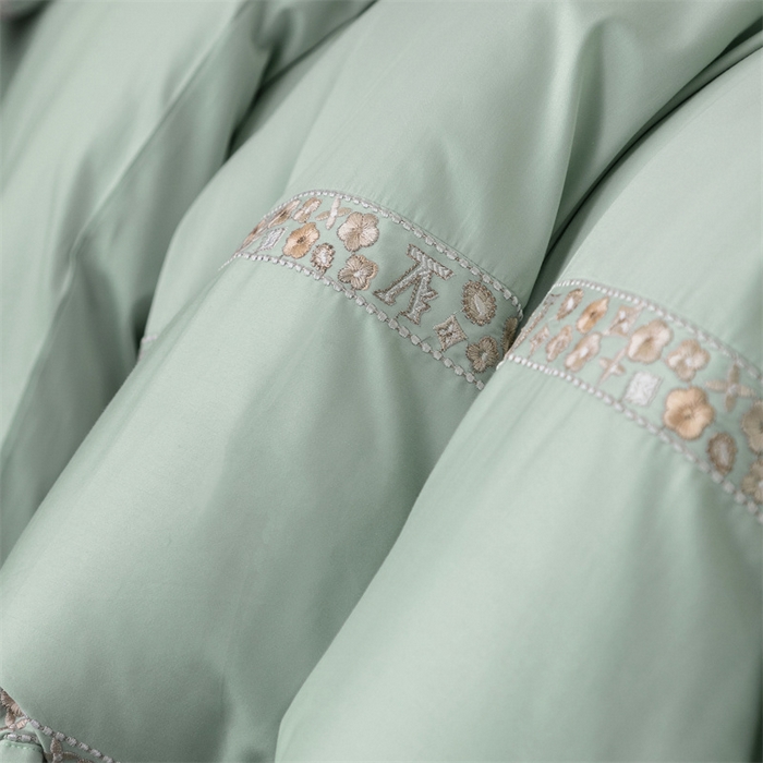 91家纺网 家纺一手货源 找家纺 保罗圣迪奥 2025新款全棉长绒棉纯棉刺绣四件套--缇梵 缇梵-青石绿