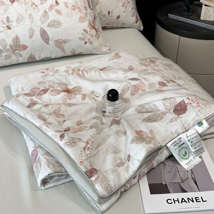 91家纺网 家纺一手货源 找家纺 慕晨 2025新款莱赛尔天丝数码印花四件套莱赛尔夏被四件套天丝夏凉被直播热款夏被被子被芯 藏幽 绿