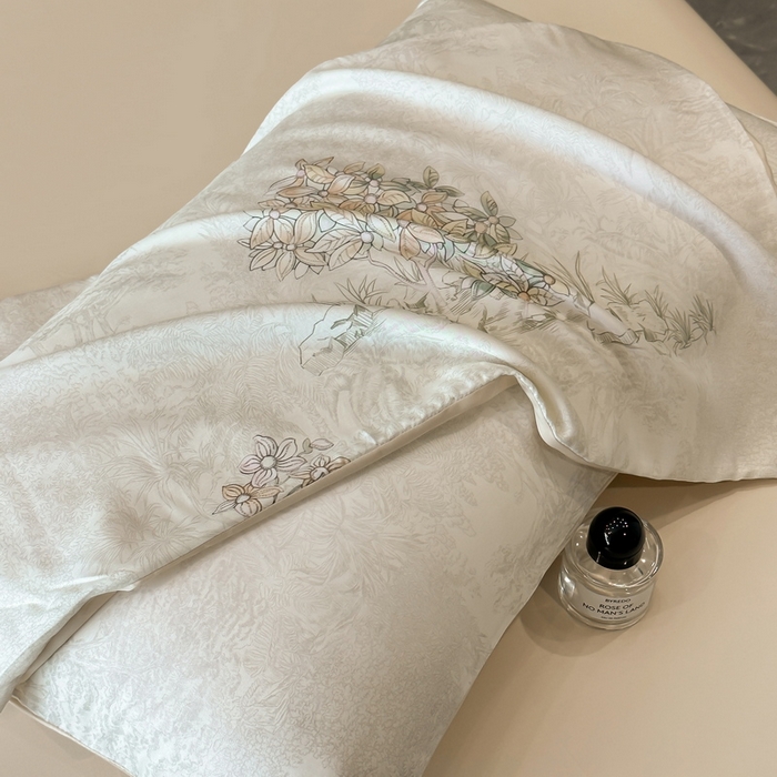 91家纺网 家纺一手货源 找家纺 慕晨 2025新款莱赛尔天丝数码印花四件套莱赛尔夏被四件套天丝夏凉被直播热款夏被被子被芯 诺森 香槟