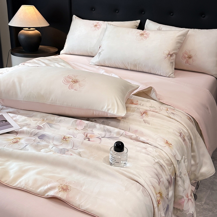 91家纺网 家纺一手货源 找家纺 慕晨 2025新款莱赛尔天丝数码印花四件套莱赛尔夏被四件套天丝夏凉被直播热款夏被被子被芯 栖然 粉