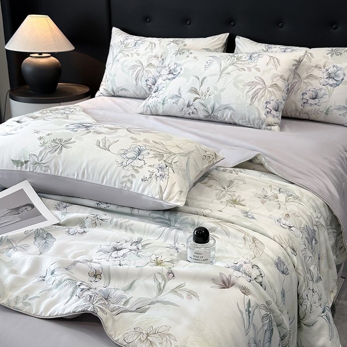 91家纺网 家纺一手货源 找家纺 慕晨 2025新款莱赛尔天丝数码印花四件套莱赛尔夏被四件套天丝夏凉被直播热款夏被被子被芯 寻光 浅绿