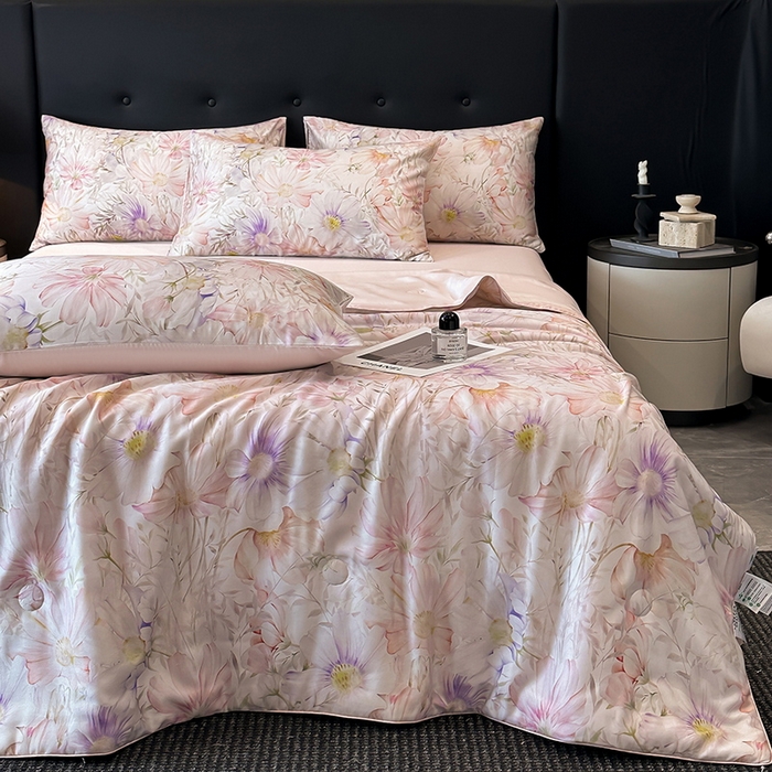 91家纺网 家纺一手货源 找家纺 慕晨 2025新款莱赛尔天丝数码印花四件套莱赛尔夏被四件套天丝夏凉被直播热款夏被被子被芯 芷韵  粉