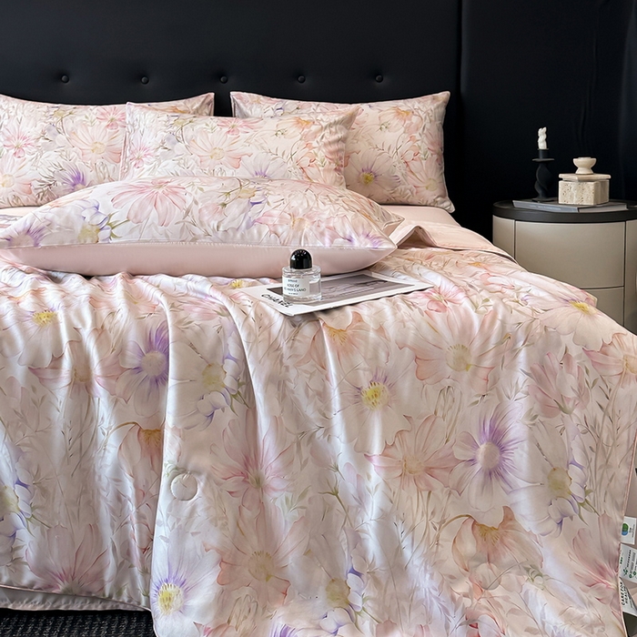 91家纺网 家纺一手货源 找家纺 慕晨 2025新款莱赛尔天丝数码印花四件套莱赛尔夏被四件套天丝夏凉被直播热款夏被被子被芯 芷韵  粉