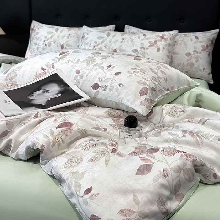 91家纺网 家纺一手货源 找家纺 慕晨 2025新款莱赛尔天丝数码印花四件套莱赛尔夏被四件套天丝夏凉被直播热款四件套 藏幽 绿