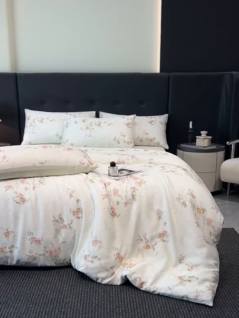 91家纺网 家纺一手货源 找家纺 慕晨 2025新款莱赛尔天丝数码印花四件套莱赛尔夏被四件套天丝夏凉被直播热款四件套 花漾 绿