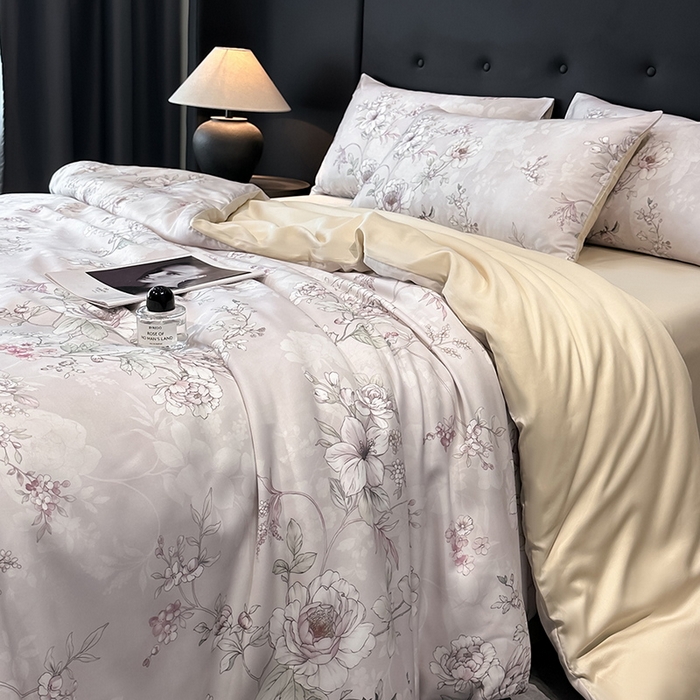 91家纺网 家纺一手货源 找家纺 慕晨 2025新款莱赛尔天丝数码印花四件套莱赛尔夏被四件套天丝夏凉被直播热款四件套 锦兮-粉