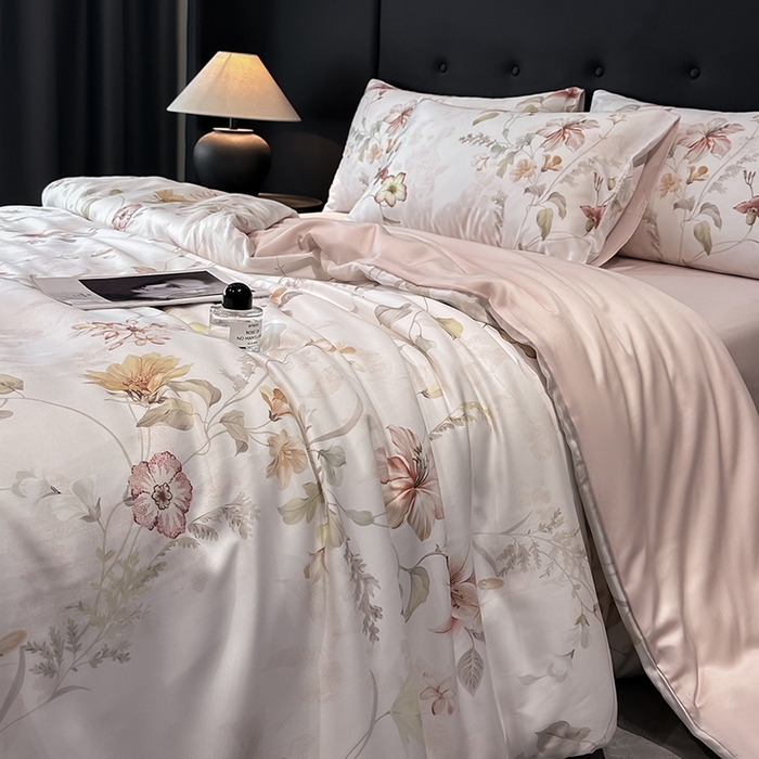 91家纺网 家纺一手货源 找家纺 慕晨 2025新款莱赛尔天丝数码印花四件套莱赛尔夏被四件套天丝夏凉被直播热款四件套 嫚熙 粉