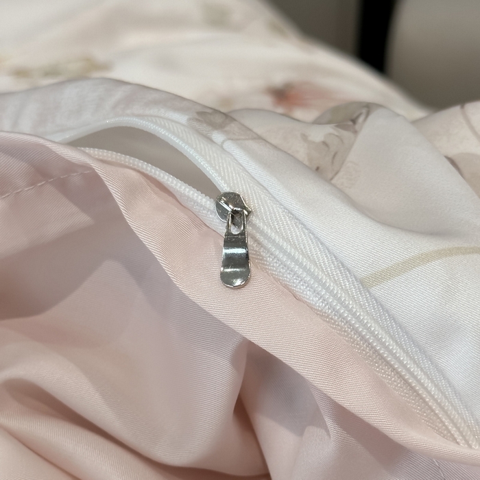 91家纺网 家纺一手货源 找家纺 慕晨 2025新款莱赛尔天丝数码印花四件套莱赛尔夏被四件套天丝夏凉被直播热款四件套 嫚熙 粉