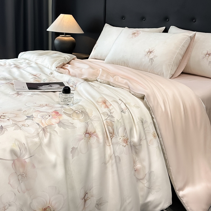 91家纺网 家纺一手货源 找家纺 慕晨 2025新款莱赛尔天丝数码印花四件套莱赛尔夏被四件套天丝夏凉被直播热款四件套 栖然 粉