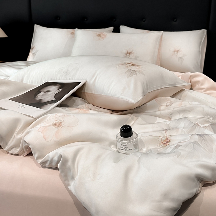 91家纺网 家纺一手货源 找家纺 慕晨 2025新款莱赛尔天丝数码印花四件套莱赛尔夏被四件套天丝夏凉被直播热款四件套 栖然 粉