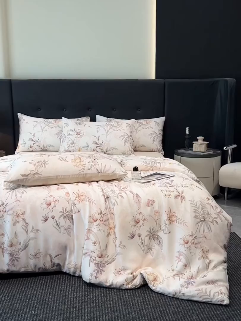 91家纺网 家纺一手货源 找家纺 慕晨 2025新款莱赛尔天丝数码印花四件套莱赛尔夏被四件套天丝夏凉被直播热款四件套 寻光 玉