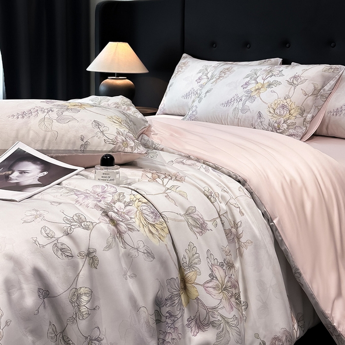 91家纺网 家纺一手货源 找家纺 慕晨 2025新款莱赛尔天丝数码印花四件套莱赛尔夏被四件套天丝夏凉被直播热款四件套 韵眠 粉