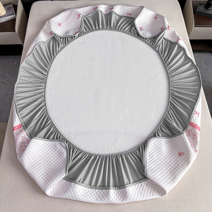 91家纺网 家纺一手货源 找家纺 慕梵家居 2025新款大版印花冰豆豆凉席席子床笠款三件套 蝴蝶结-粉