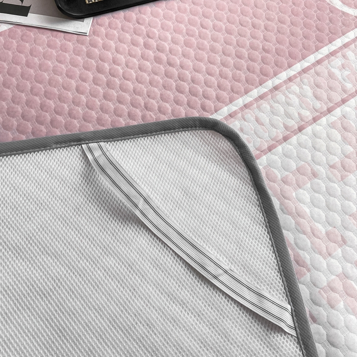 91家纺网 家纺一手货源 找家纺 慕梵家居 2025新款大版印花冰豆豆凉席席子三件套 大美兔-粉